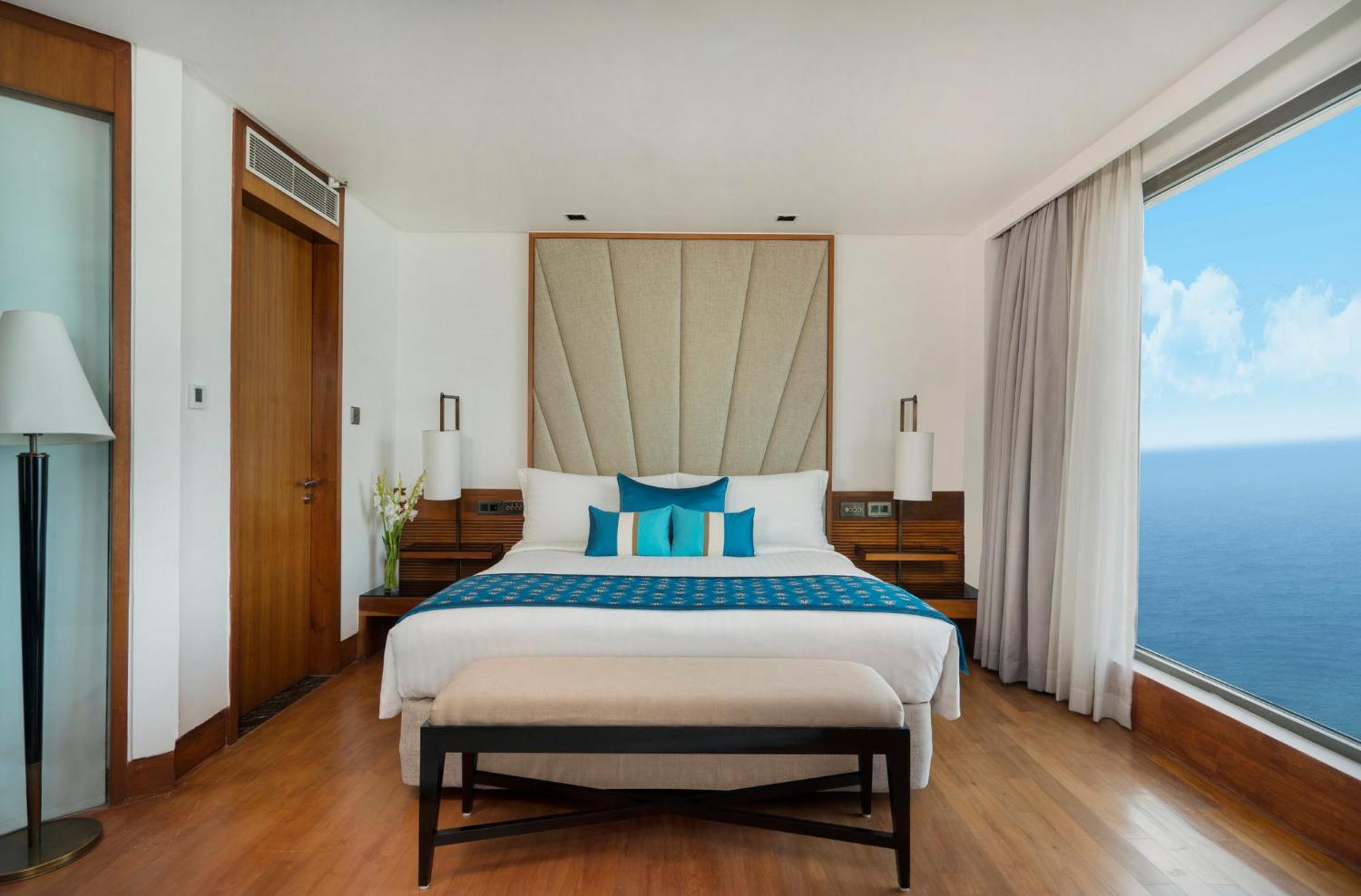 Hotel Intercontinental Marine Drive Mumbai By Ihg Exterior foto